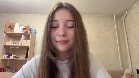 Lina online show from 06-22-26, 11:07