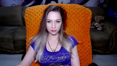 Snapshot of lovellymalina chatting on 01-27-25, 02:24 private open online show from 01-27-25, 02:24