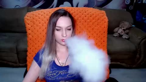 Snapshot of lovellymalina chatting on 03-03-25, 10:06 private open online show from 03-03-25, 10:06