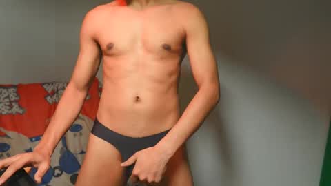 Snapshot of lovely__person chatting on 01-15-25, 08:26 Lovely Person online show from 01-15-25, 08:26