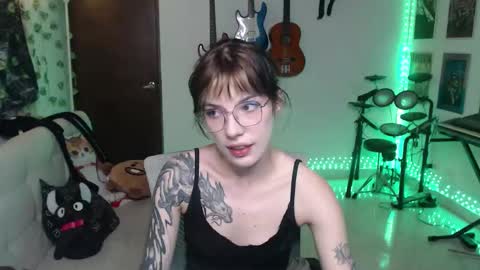 Cassie online show from 10-29-25, 11:39