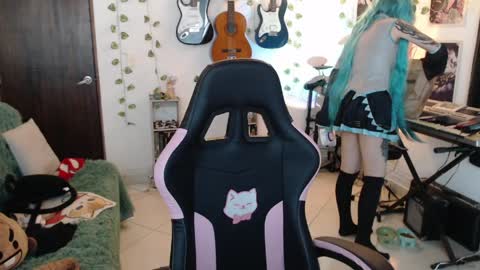 Cassie online show from 04-10-26, 02:28