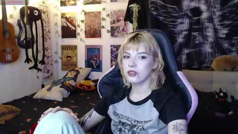 Cassie online show from 07-17-26, 01:12