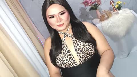 Snapshot of lovely_dale chatting on 10-07-25, 12:57 Lovely Dale online show from 10-07-25, 12:57