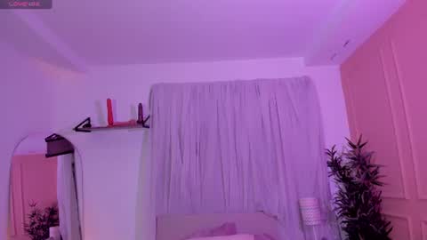 Emma online show from 07-02-26, 01:06