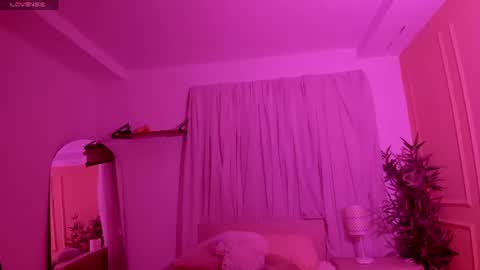 Emma online show from 07-14-26, 01:06