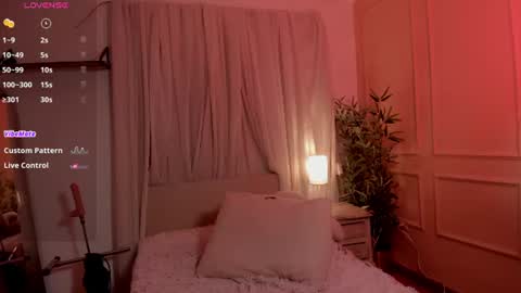 Emma online show from 07-28-26, 01:21