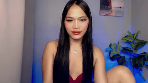 lovely_felicity online show from 11-05-25, 02:44