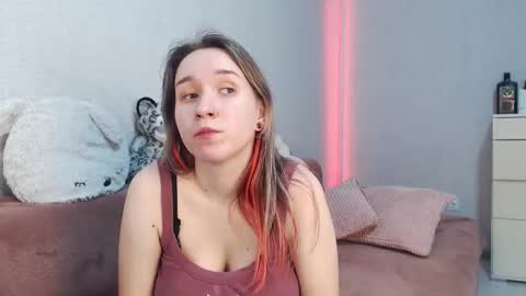 Lovely Hayley online show from 03-06-26, 07:32