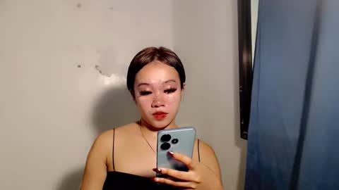 Snapshot of lovely_lianne chatting on 05-27-26, 05:26 lovely_lianne online show from 05-27-26, 05:26