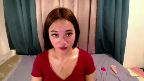 lovely_lianne online show from 06-19-26, 03:16
