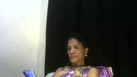 Snapshot of lovely_manificent4u chatting on 03-23-26, 10:58 Lest online show from 03-23-26, 10:58