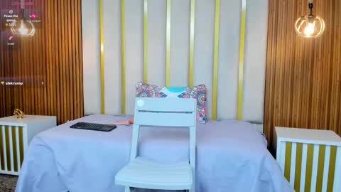 Marla Rico online show from 10-30-25, 07:14