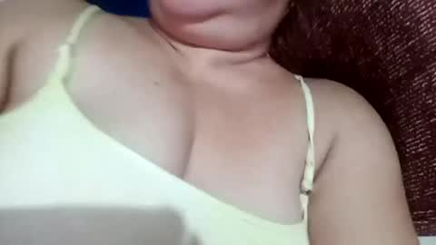 lovely_orchid online show from 12-23-24, 02:50