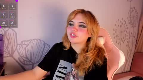 Snapshot of lovely_paris_01 chatting on 06-27-26, 06:51 Paris Rose online show from 06-27-26, 06:51