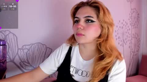 Snapshot of lovely_paris_01 chatting on 07-06-26, 08:33 Paris Rose online show from 07-06-26, 08:33