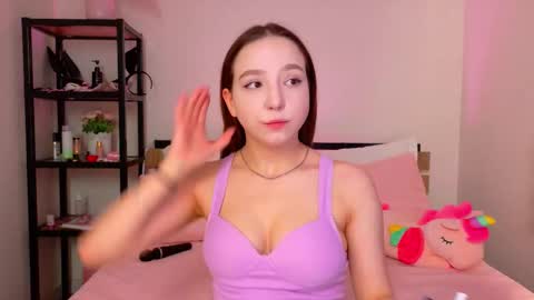 Snapshot of lovely_poppy chatting on 10-01-25, 01:55 Lolly online show from 10-01-25, 01:55