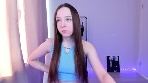 Snapshot of lovely_poppy chatting on 06-05-26, 01:34 Lolly online show from 06-05-26, 01:34