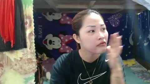 Snapshot of lovely_singlemom chatting on 04-25-26, 09:12 ask me dear online show from 04-25-26, 09:12