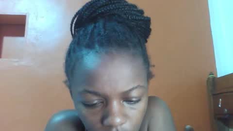 Lovely yvonne online show from 10-07-25, 09:01