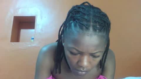 Lovely yvonne online show from 11-11-25, 03:12