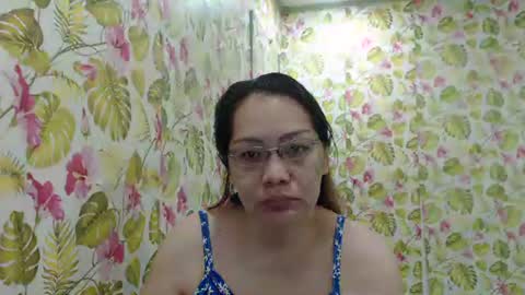 Snapshot of lovelyasiancutie chatting on 09-14-25, 09:03 lovelyasiancutie online show from 09-14-25, 09:03