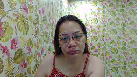 Snapshot of lovelyasiancutie chatting on 10-18-25, 08:53 lovelyasiancutie online show from 10-18-25, 08:53
