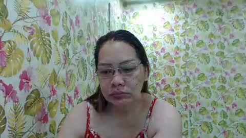 Snapshot of lovelyasiancutie chatting on 10-19-25, 08:53 lovelyasiancutie online show from 10-19-25, 08:53