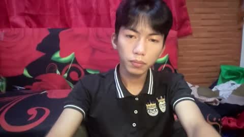 Snapshot of lovelyboy_jm chatting on 05-19-26, 01:56 lovelyboy_jm online show from 05-19-26, 01:56
