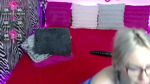    online show from 01-31-25, 01:12