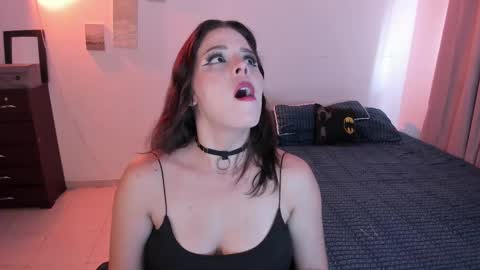 Snapshot of lovelydollyxx_ chatting on 02-26-25, 08:22 lovely   online show from 02-26-25, 08:22