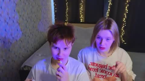 your sweet girls online show from 05-02-26, 10:31