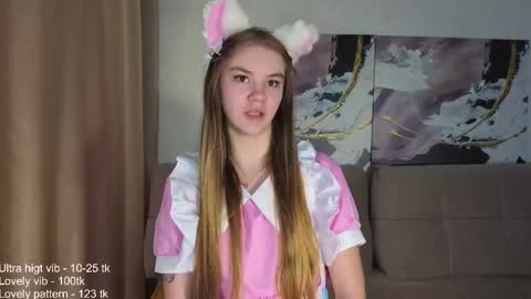 lovelygracee online show from 10-31-25, 01:45