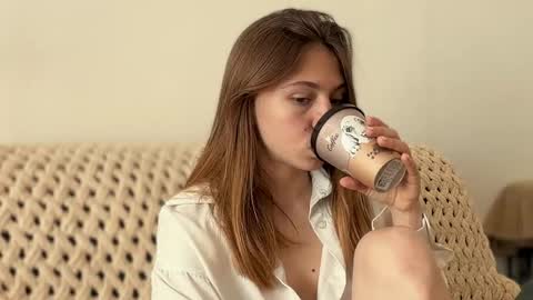 Kate only online show from 04-27-26, 10:13