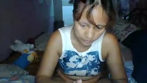 Snapshot of lovelyladylynxxx chatting on 12-06-24, 08:05 LocwlyLSYlYNXXX online show from 12-06-24, 08:05