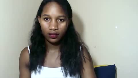 Snapshot of lovelylarra chatting on 11-08-25, 07:23 lovelylarra online show from 11-08-25, 07:23
