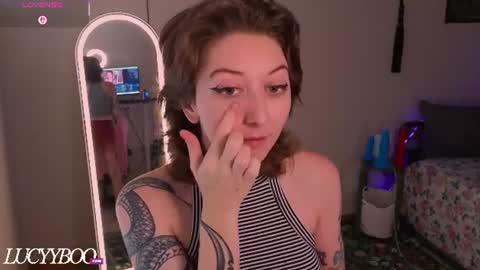 lovelylittlelucyy online show from 07-22-26, 11:18
