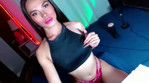 Snapshot of lovelymiss_shyna11 chatting on 01-05-25, 11:26 lovelymiss_shyna11 online show from 01-05-25, 11:26