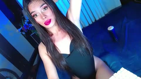 Snapshot of lovelymiss_shyna11 chatting on 02-12-25, 01:06 lovelymiss_shyna11 online show from 02-12-25, 01:06