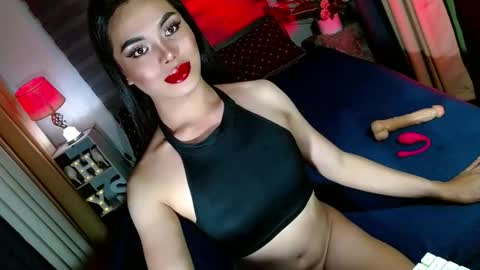 Snapshot of lovelymiss_shyna11 chatting on 10-08-25, 08:01 lovelymiss_shyna11 online show from 10-08-25, 08:01