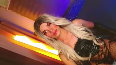 Snapshot of lovelymiss_shyna11 chatting on 04-27-26, 08:56 lovelymiss_shyna11 online show from 04-27-26, 08:56