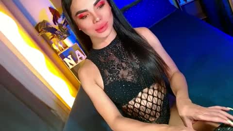 lovelymiss_shyna11 online show from 06-21-26, 02:41