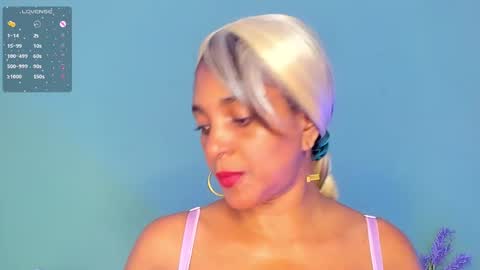 Snapshot of lovelynickyy chatting on 02-13-25, 02:31 Nicky online show from 02-13-25, 02:31