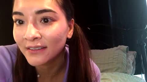 Queen Aria  online show from 01-01-25, 08:37