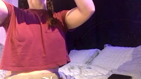 Queen Aria  online show from 01-05-25, 12:09