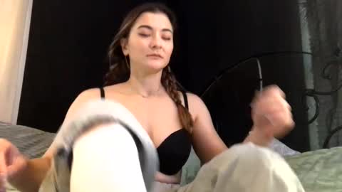 Queen Aria  online show from 03-12-25, 06:22