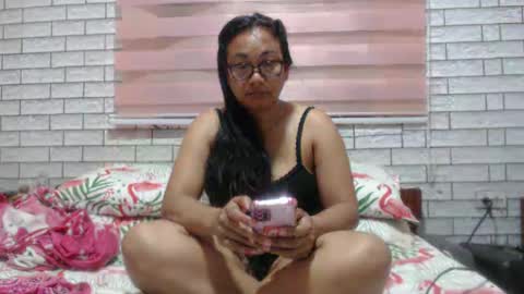 Snapshot of lovelyquey chatting on 03-02-25, 06:51 Angelquey online show from 03-02-25, 06:51