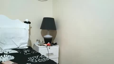 Snapshot of lovelyquey chatting on 06-04-26, 09:54 Angelquey online show from 06-04-26, 09:54