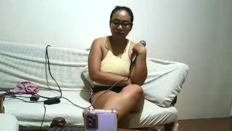 Snapshot of lovelyquey chatting on 06-29-26, 01:56 Angelquey online show from 06-29-26, 01:56
