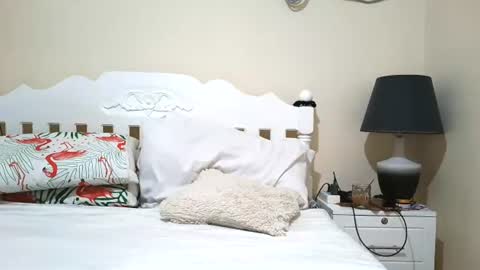 Snapshot of lovelyquey chatting on 07-17-26, 08:57 Angelquey online show from 07-17-26, 08:57